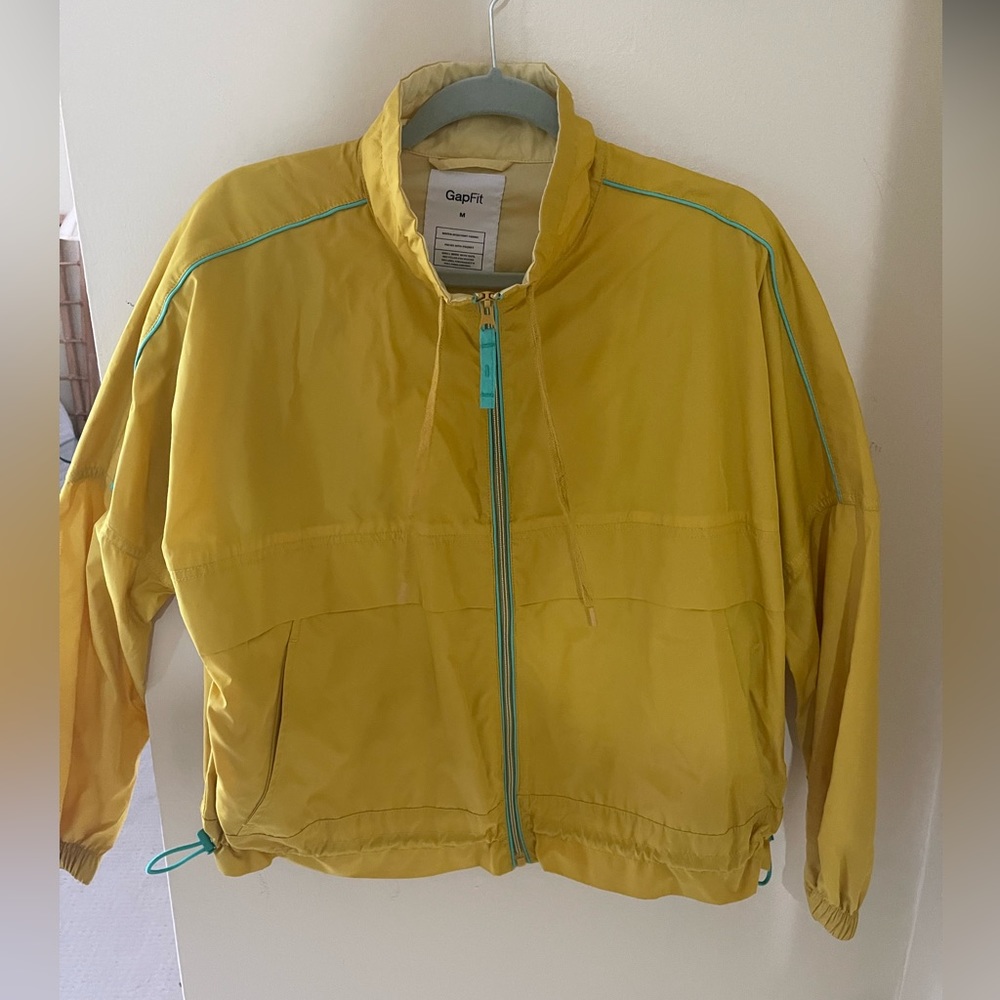 Yellow windbreaker/rain jacket